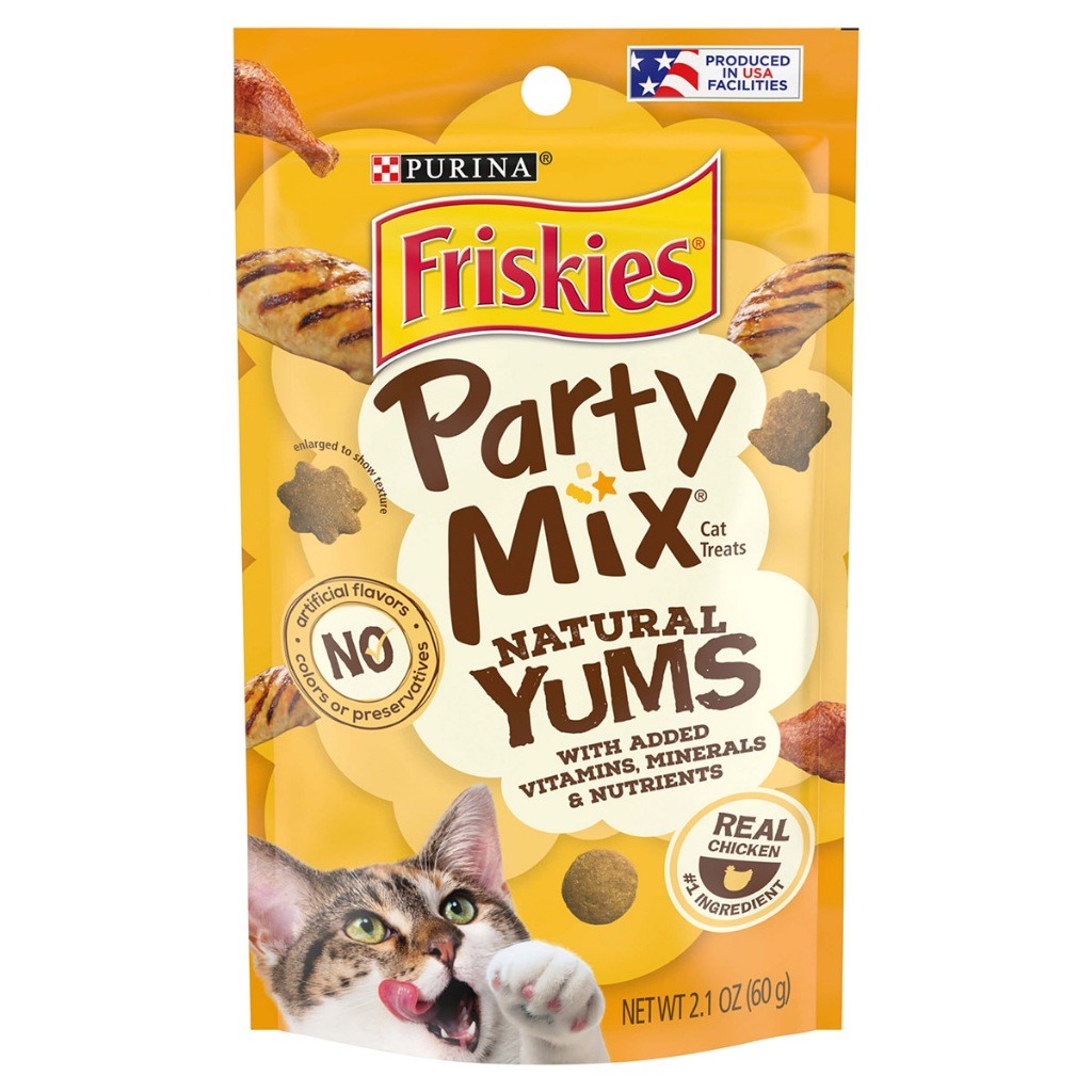 Friskies Party Mix Natural Yums Cat Treats 60g Tuna, Chicken, Salmon